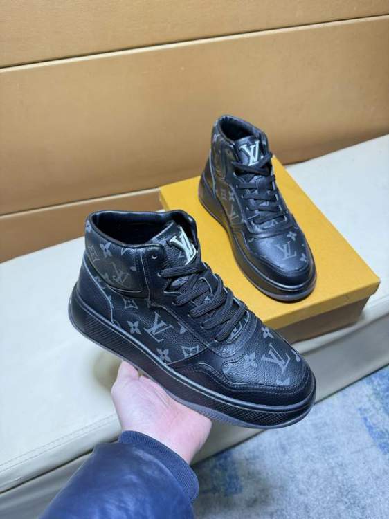 Picture of Louis Vuitton Shoes _SKULVsz38-44hnq012413382